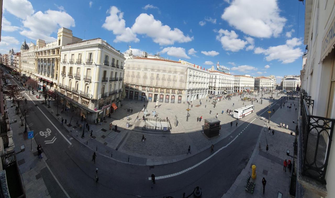 Hotel Hostal Riesco Madrid Exterior foto